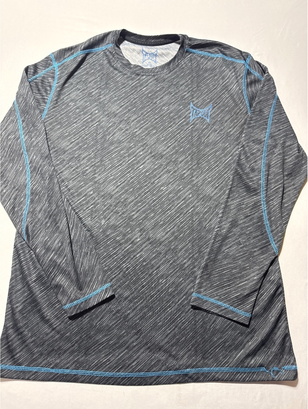 Tapout Men's XL Long Sleeve Performance Shirt Gray with Blue